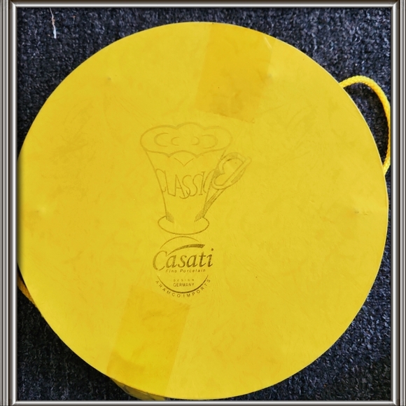 Casati Classic Fine Porcelain 12 Piece Tea Set - Picture 6 of 6